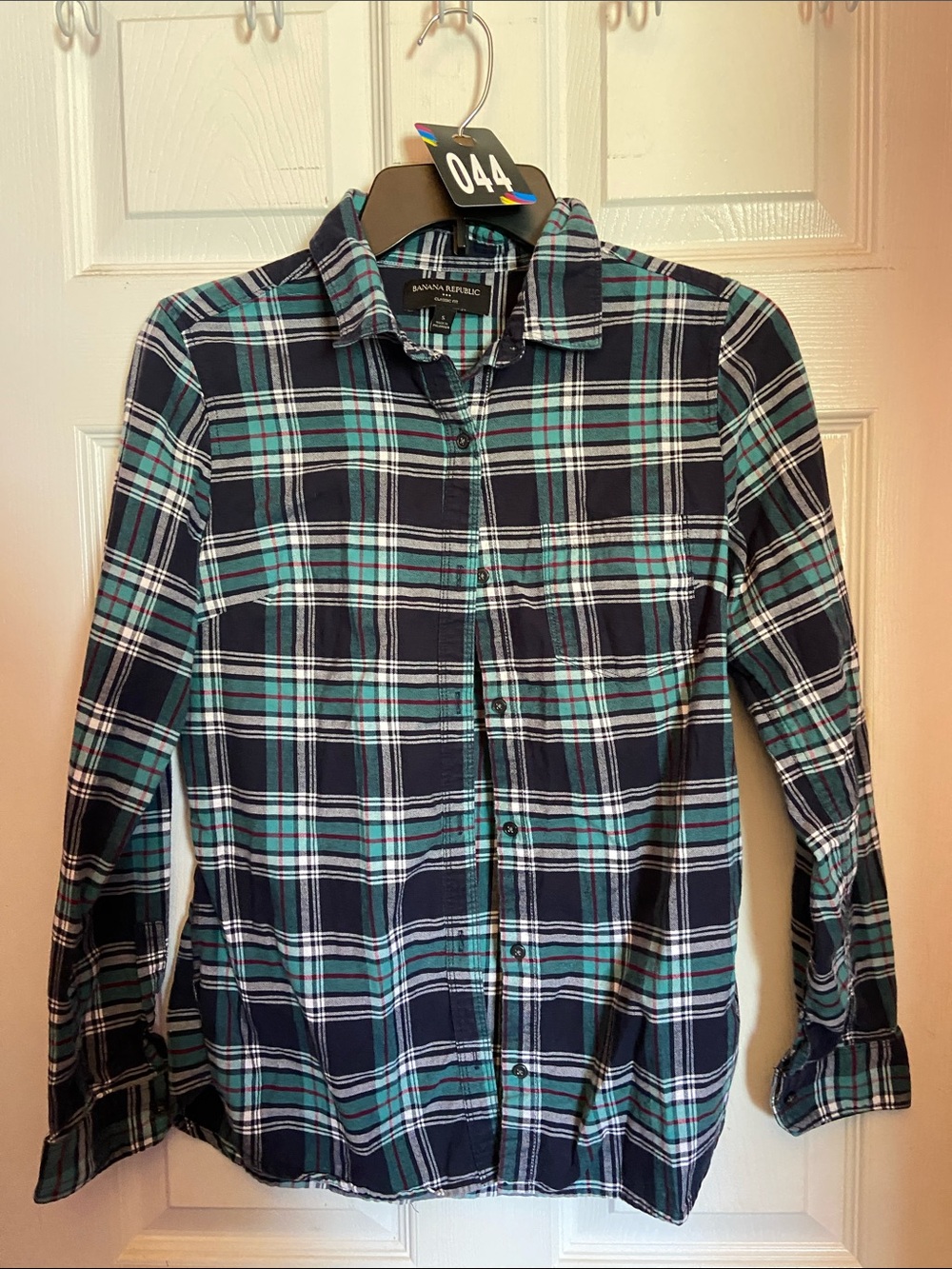 Banana Republic classic fit plaid flannel size small